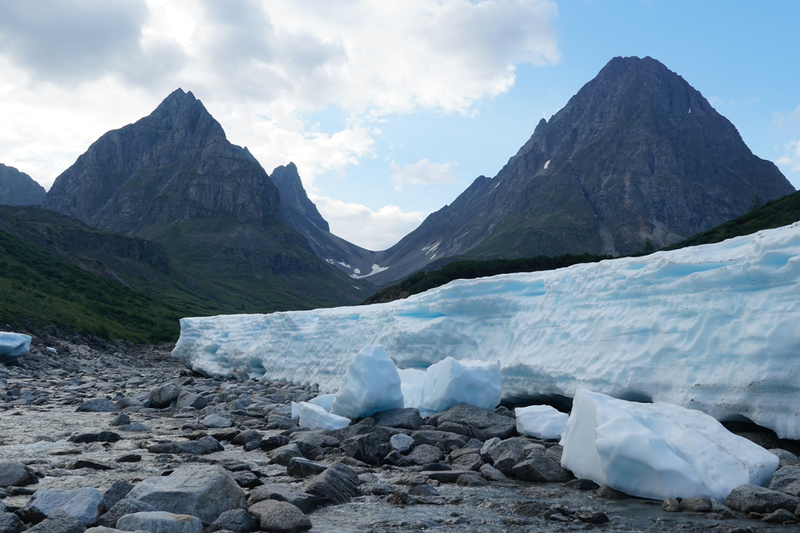 Four-meter ice (August) in the upper reaches of the Middle Sakukan River valley (Kodar ridge)